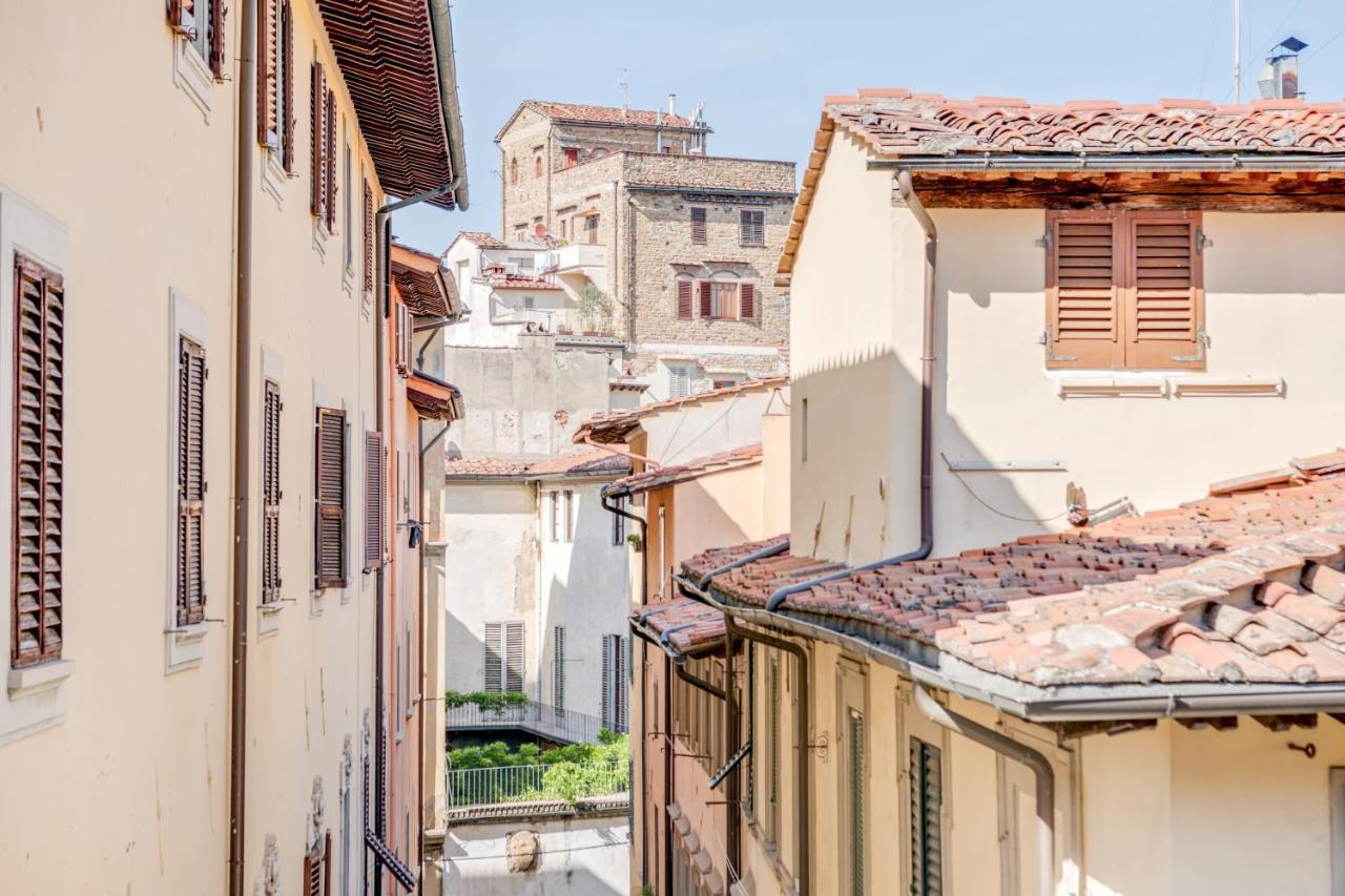Piazza Santa Croce Design Apartment With Balcony Флоренция Экстерьер фото
